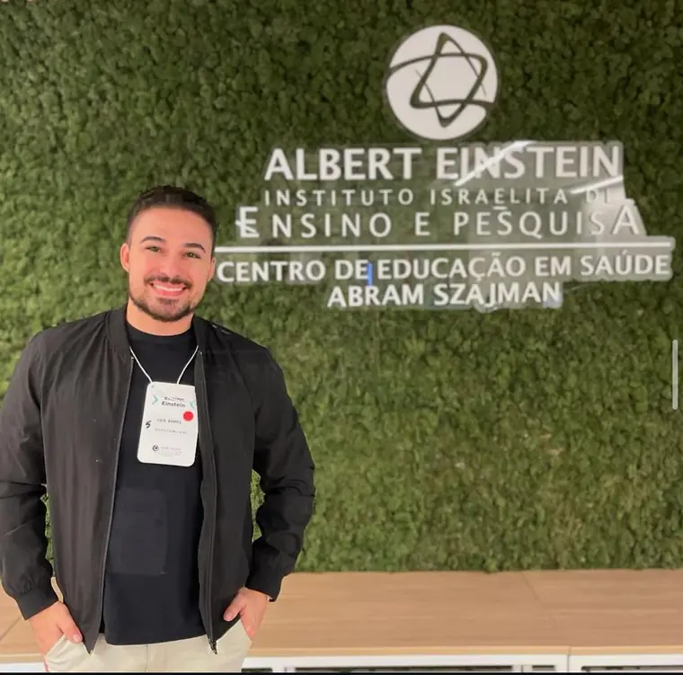 Dr. Lídio Barros no Centro de Educação em Saúde do Einstein